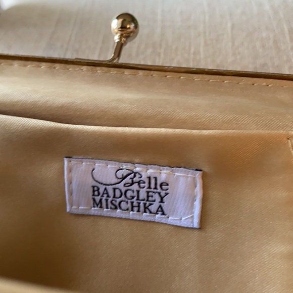 Belle Badgley Mischka Clutch - Picture 7 of 11